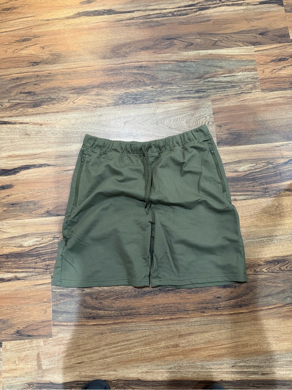 Eddie Bauer Olive Drawstring Shorts Cotton Blend Size L EUC